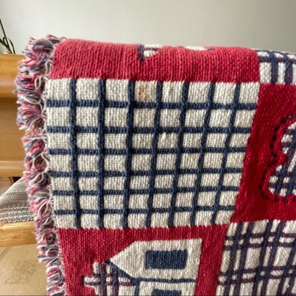 Table Runner and Four Matching Placemats Red White and Blue Farmhouse Americana - Picture 5 of 14